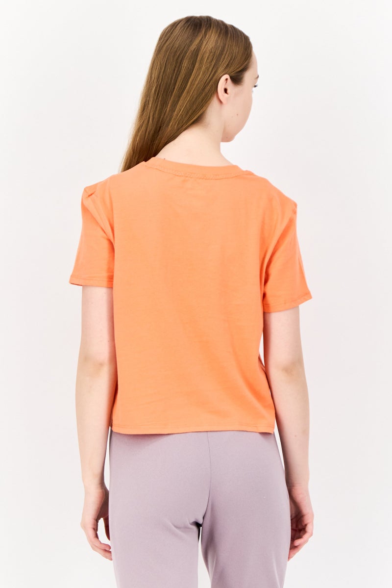 Hoka تي شيرت رياضي نسائي قصير الأكمام في الهواء الطلق، خوخ - Image 4